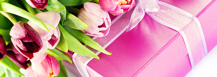 Pink tulips and gift box