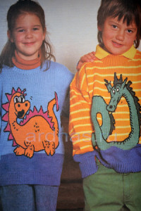 puloveri-s-dinozavrami