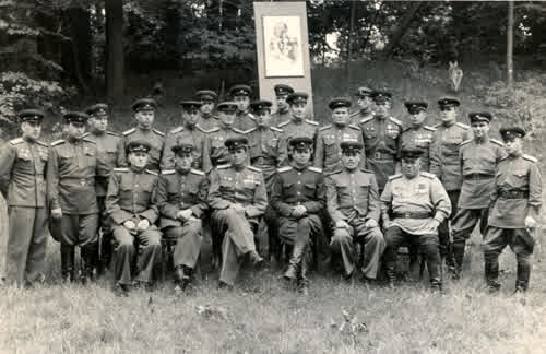 Командный состав 18 автомобильной бригады в день вручения Ордена Кутузова 2 – й степени. 1944 год. Отец 2 – й слева в первом ряду.