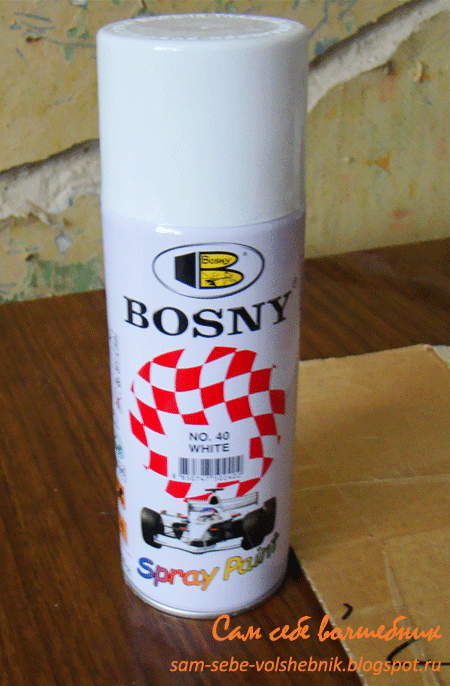 Плетеная коробка для хранения вещей из газет и старой картонной коробки