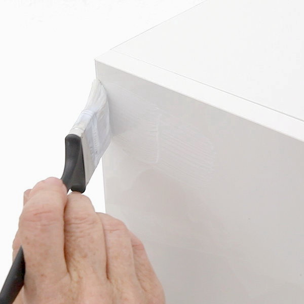 Декупаж мебели из газет: 2 мастер-класса