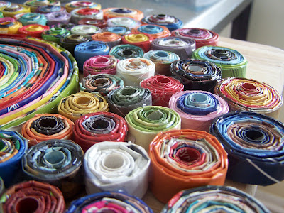 Панно из цветных журналов