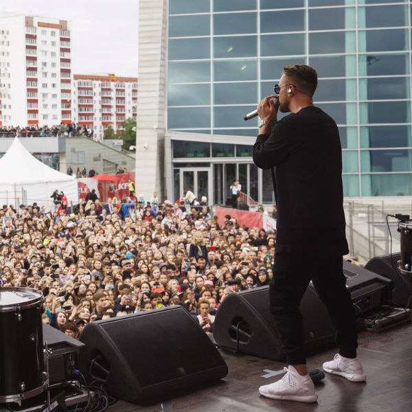 У Егора огромное количество фанатов У Егора огромное количество фанатов