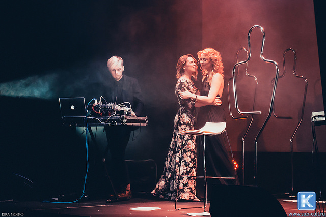  Кристина Кузьмина: поэзия женских форм