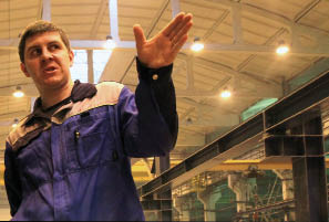 Нестеренко Иван Андреевич, начальник формовочного цеха № 3 завода ЖБИ-6