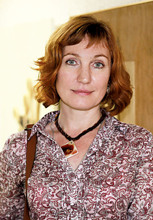 Елена Глебова