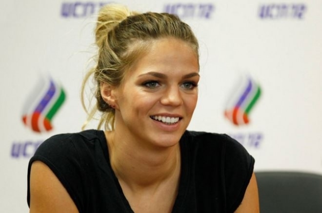 Пловчиха Юлия Ефимова