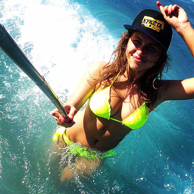 Звезда нового клипа «Ленинграда» — кто она? 