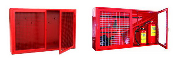 ЩП закрытого типа с глухими или остекленными дверцами