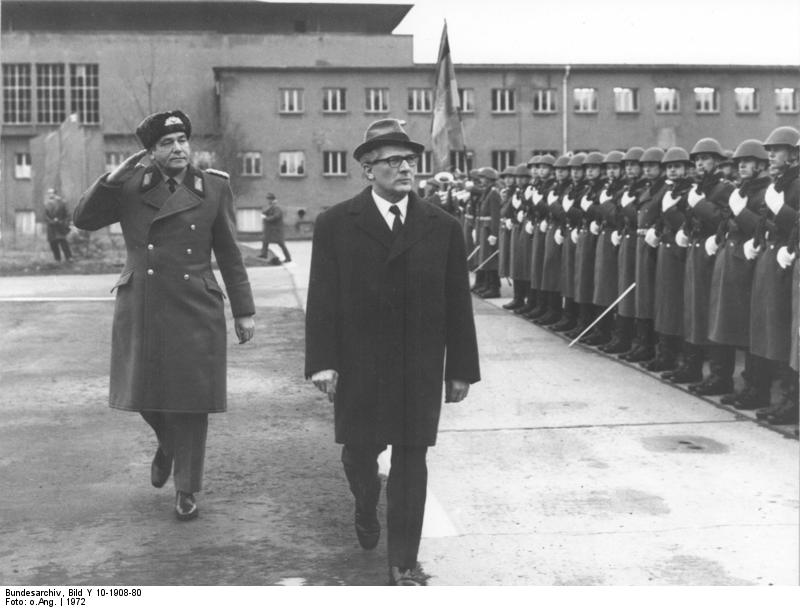 bundesarchiv_01948_001