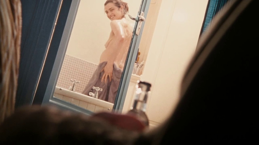 258697223_TheConstantGardenersc2278_122_414lo 258697223_TheConstantGardenersc2278_122_414lo