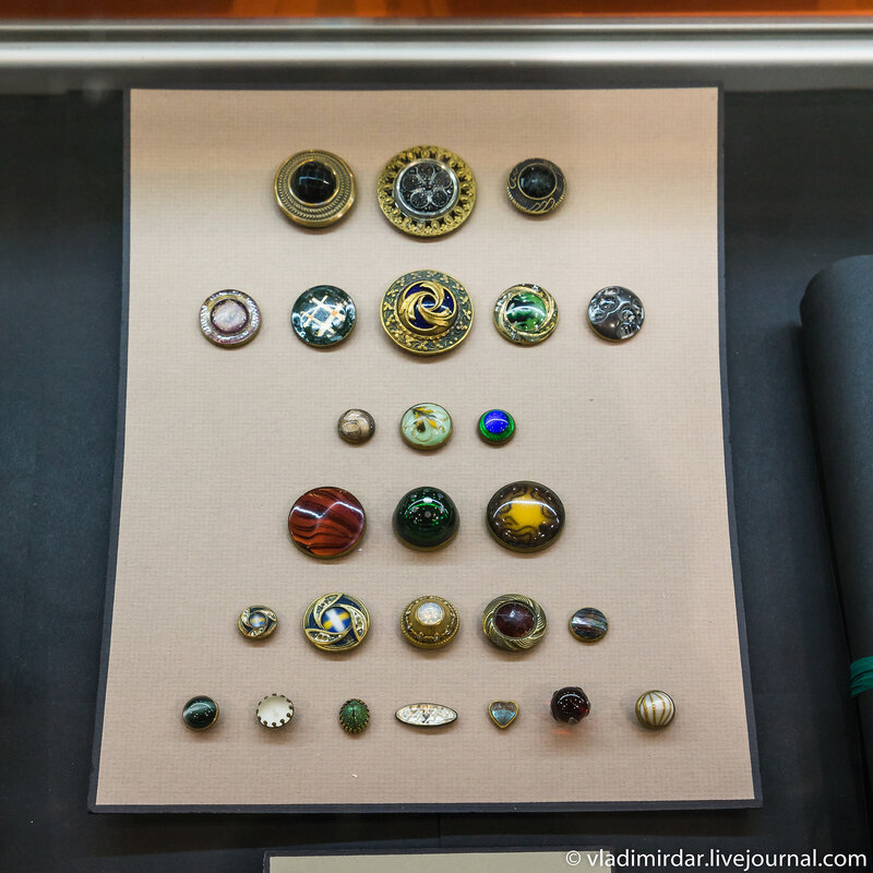 Коллекция редких винтажных пуговиц