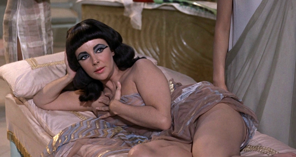 ElizabethTaylor7213 (2).jpg