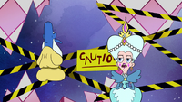 S2E25 Queen tells Glossaryck to accelerate Star&#039;s training