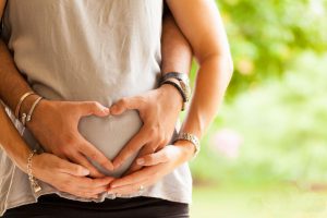 Экстракорпоральное оплодотворение: с медицинскими показаниями или по собственному желанию?